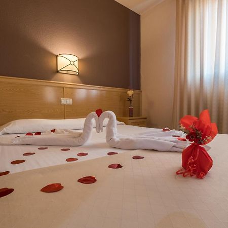 Hotel Vivar Griñón Екстериор снимка