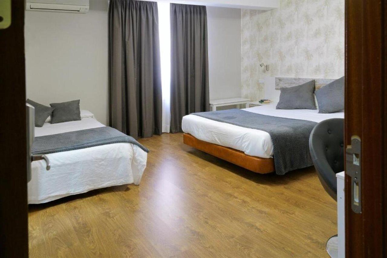 Hotel Vivar Griñón Екстериор снимка