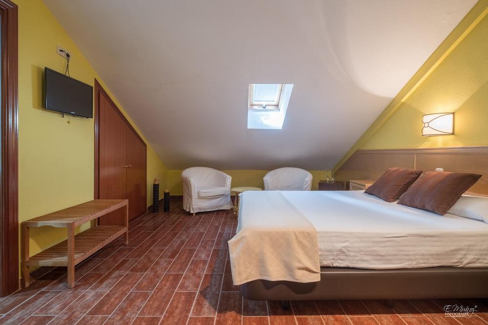 Hotel Vivar Griñón Екстериор снимка