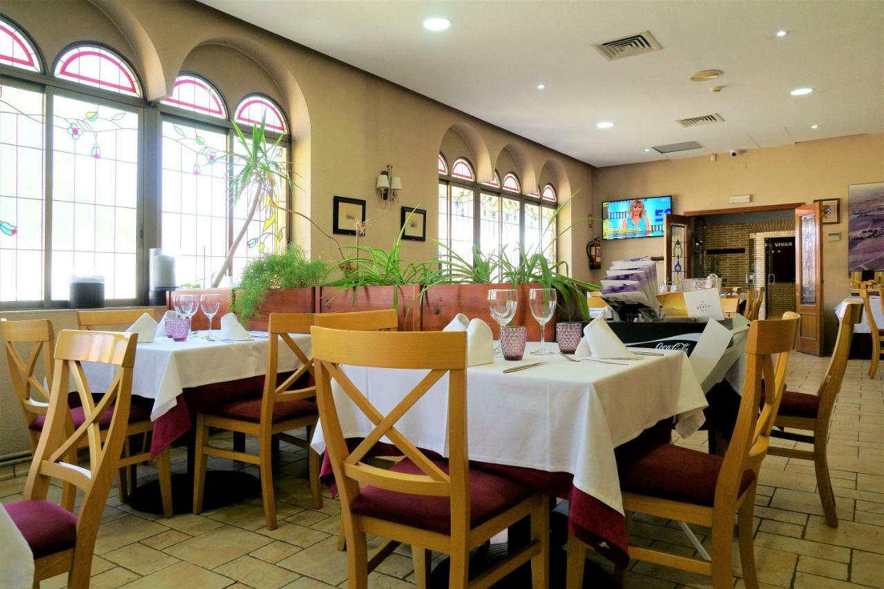 Hotel Vivar Griñón Екстериор снимка