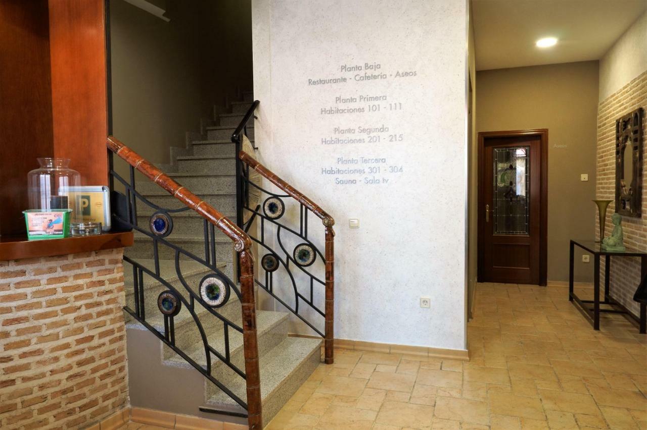 Hotel Vivar Griñón Екстериор снимка