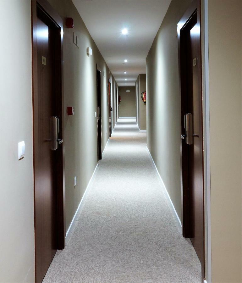 Hotel Vivar Griñón Екстериор снимка